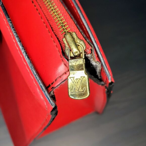 Louis Vuitton Riviera Vanity Tote - Vintage Red Epi Leather w/ COA - Picture 10 of 16
